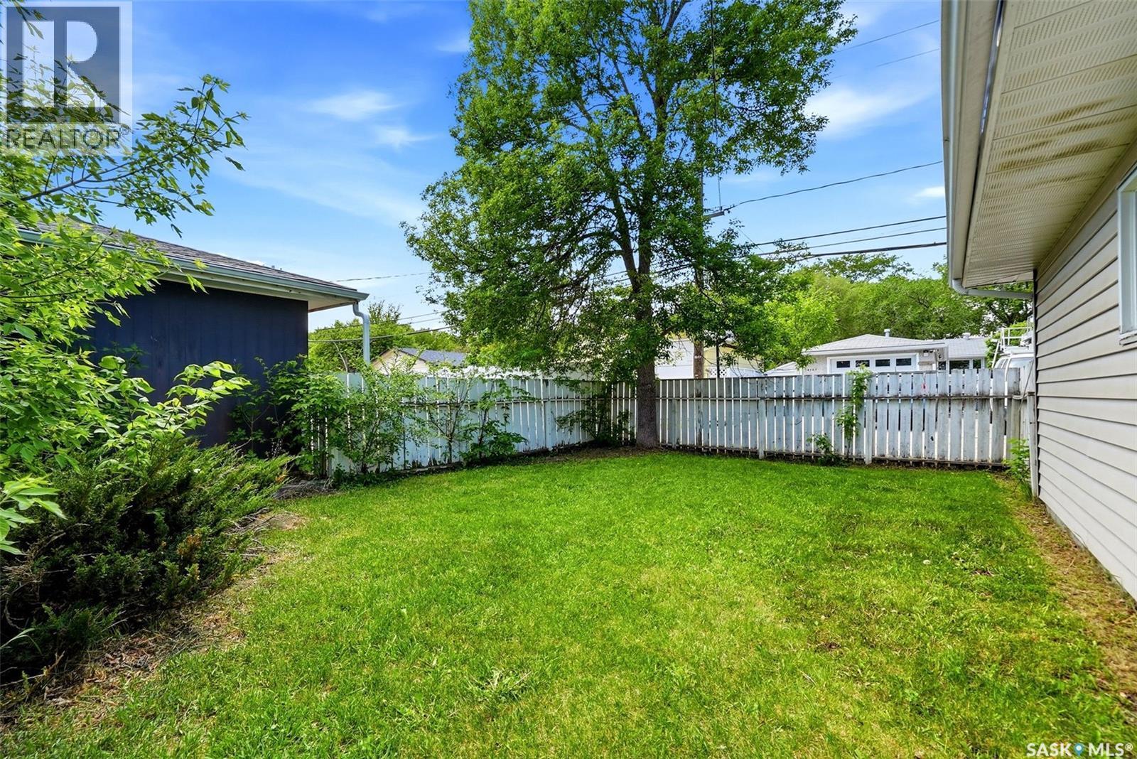 28 Cameron Crescent, Regina, SK