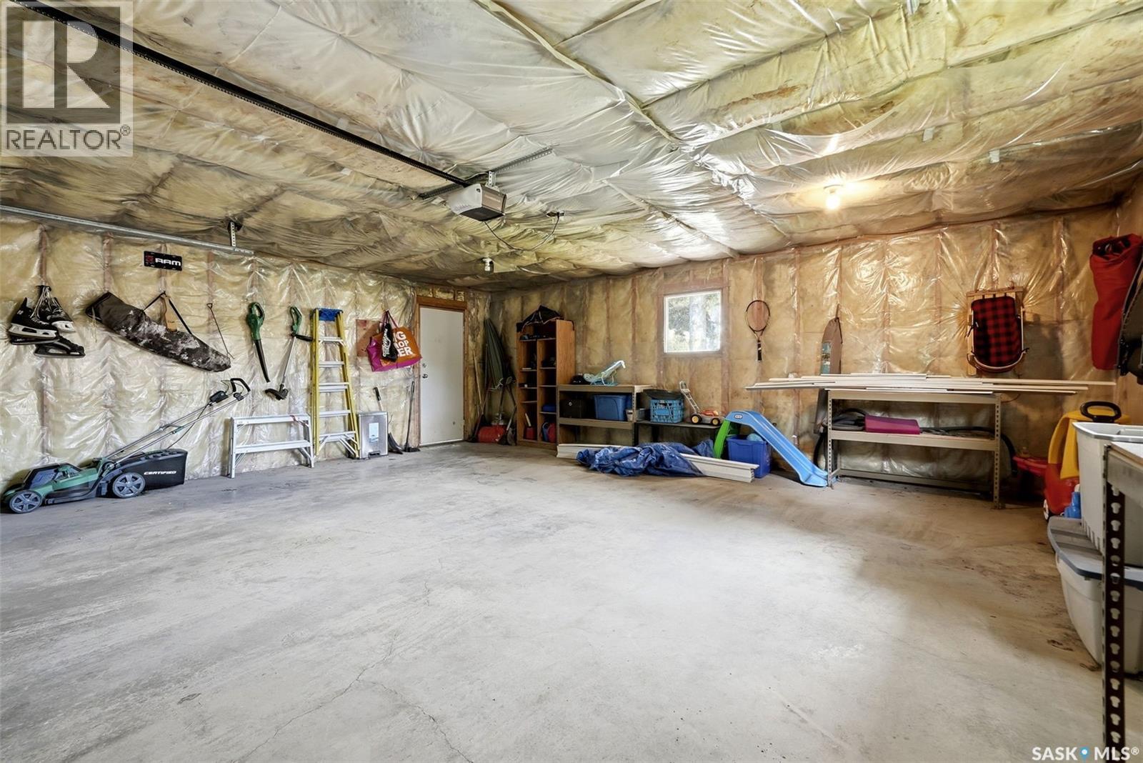 28 Cameron Crescent, Regina, SK