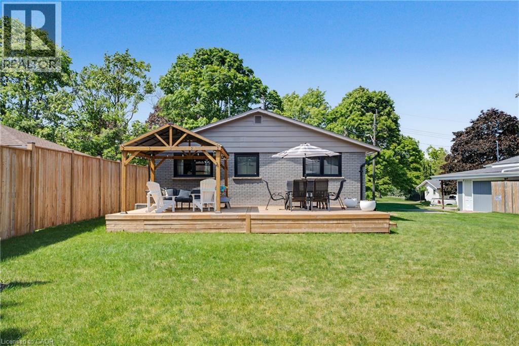 6 Mccammon Street, Paris, ON