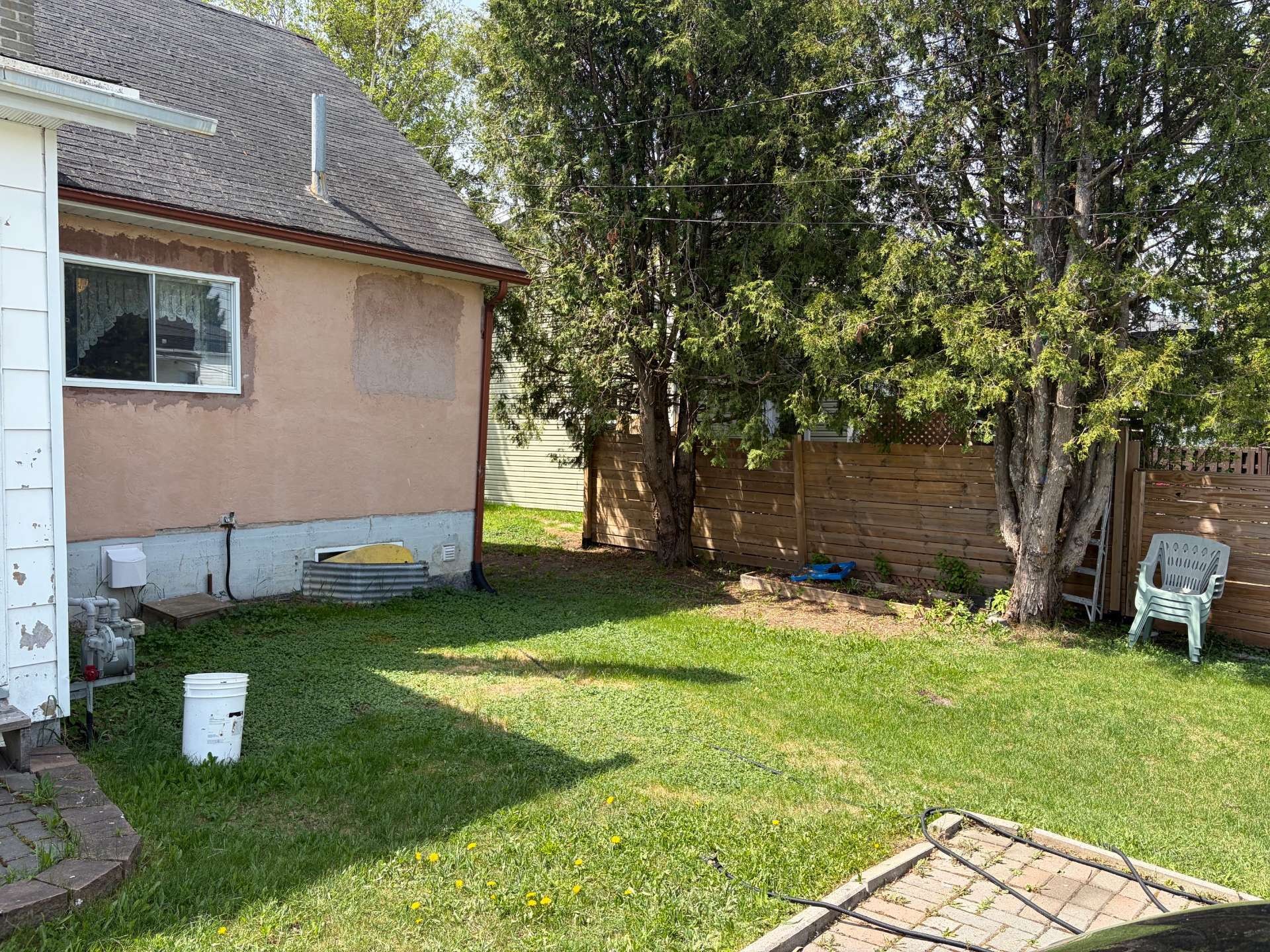 Front of Structure - 209 Av. Champlain, Rouyn-Noranda, QC - Outdoor