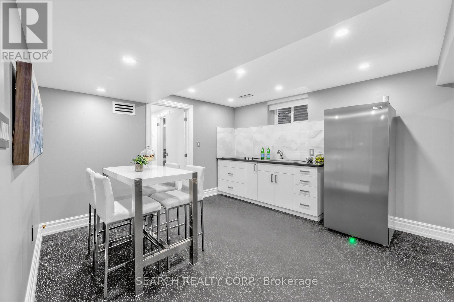 1421 Watersedge Road, Mississauga, ON