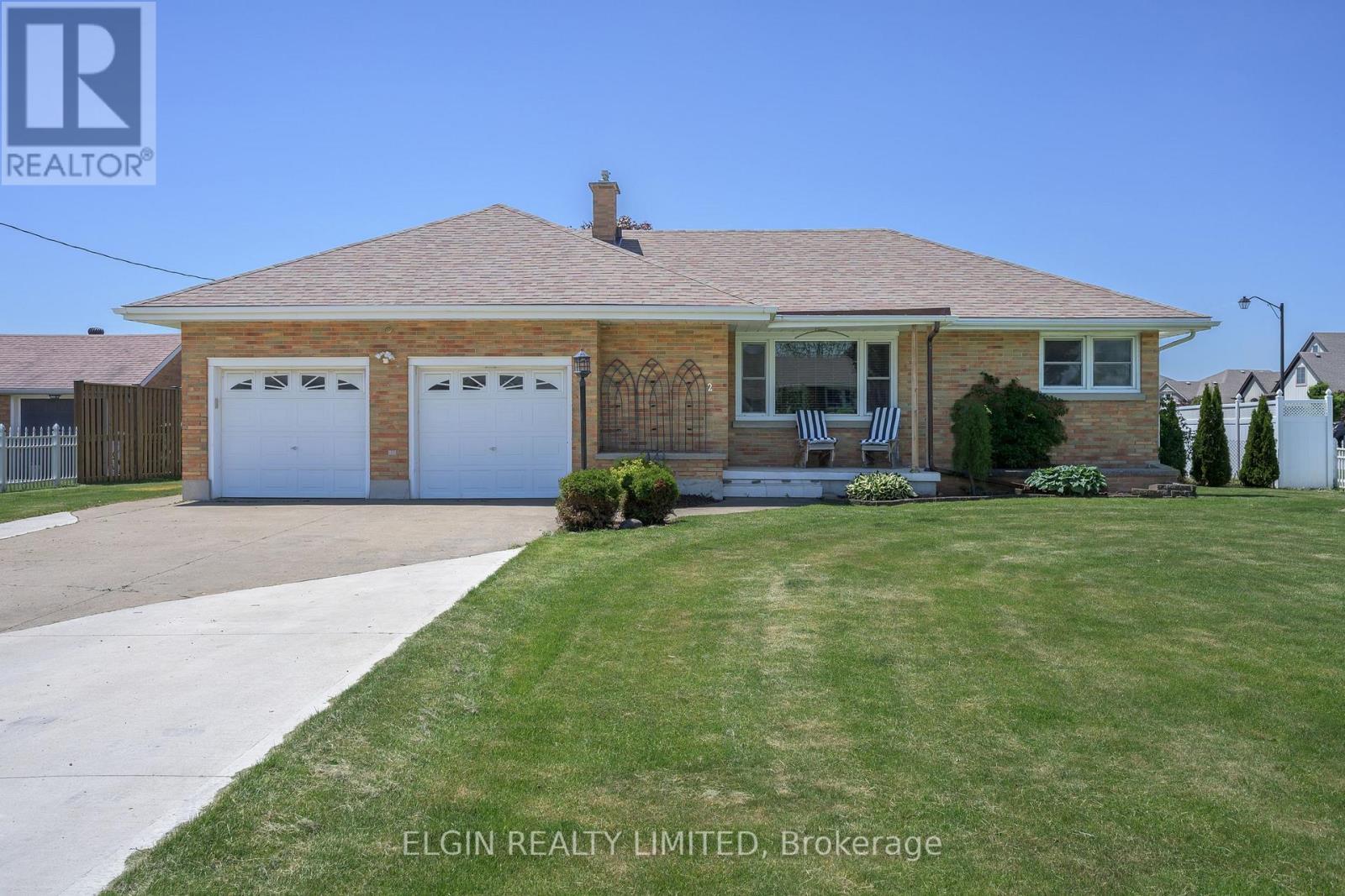 2 Lyndale Avenue, Central Elgin, ON