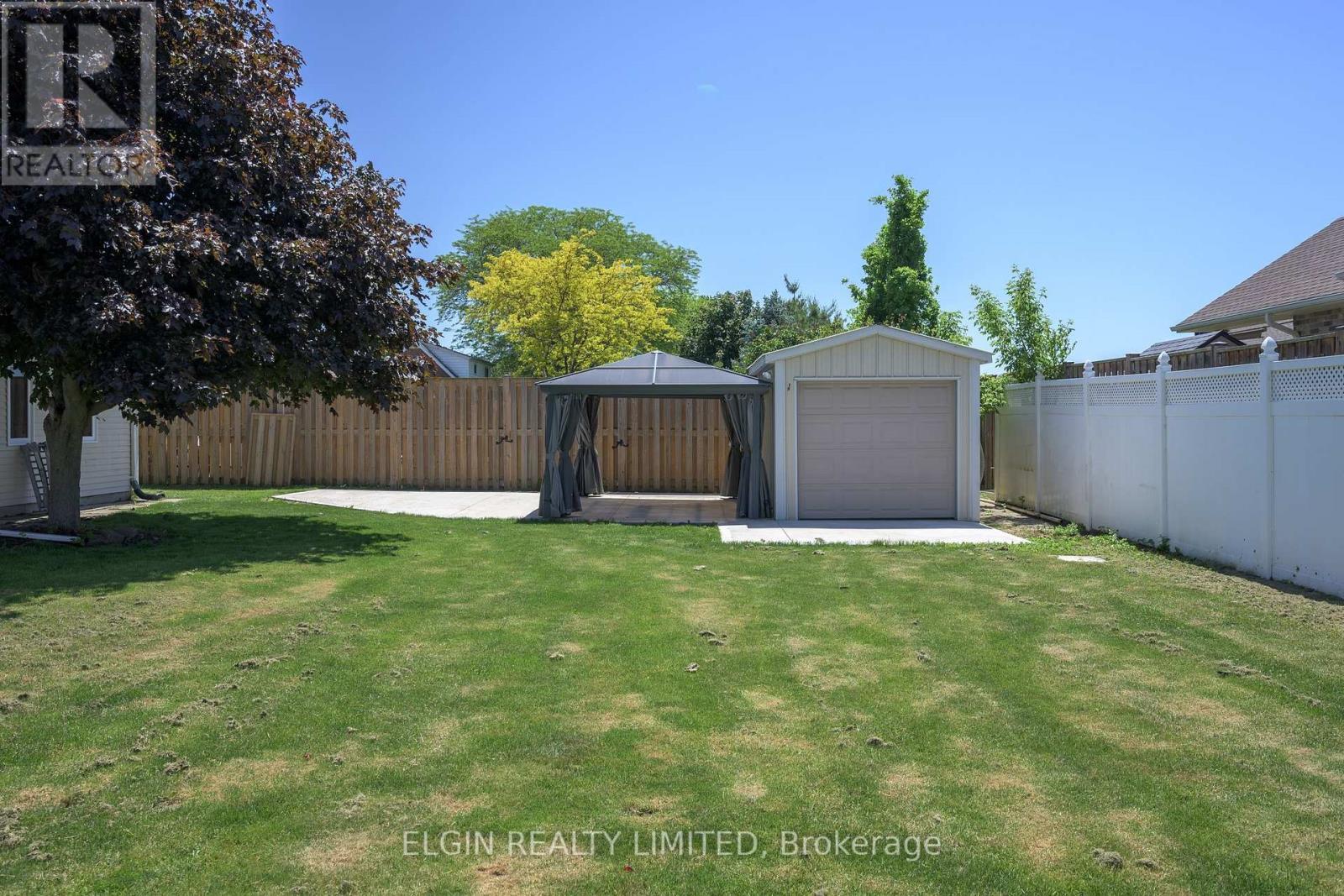2 Lyndale Avenue, Central Elgin, ON