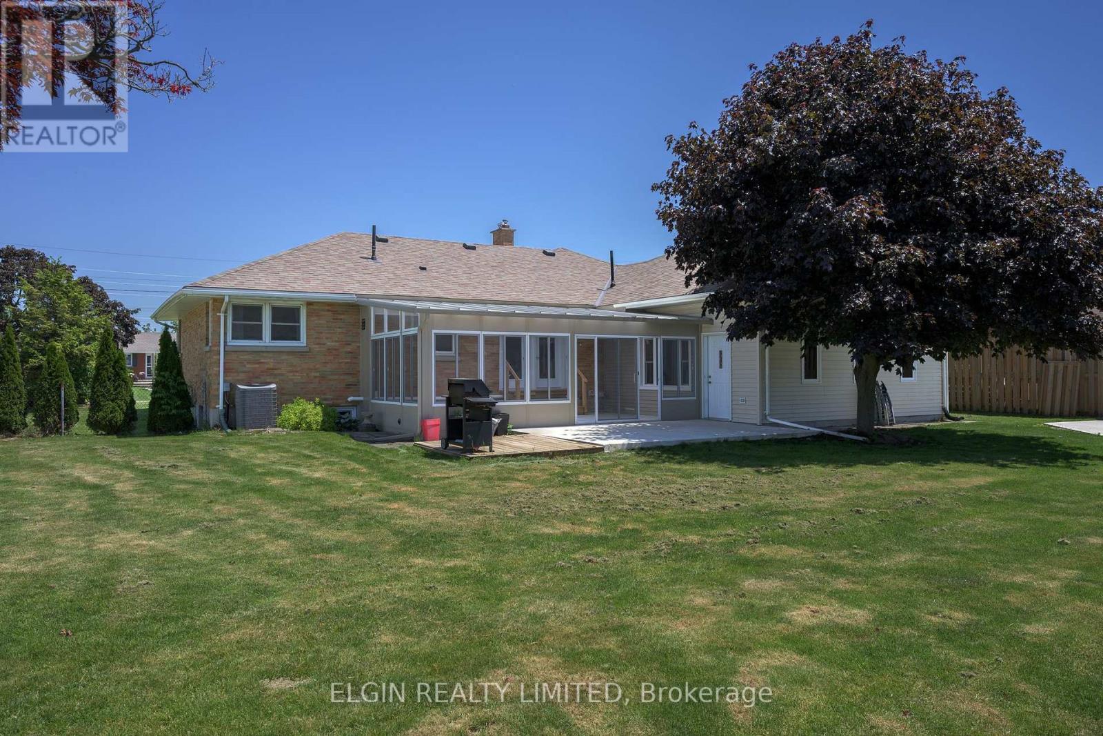 2 Lyndale Avenue, Central Elgin, ON