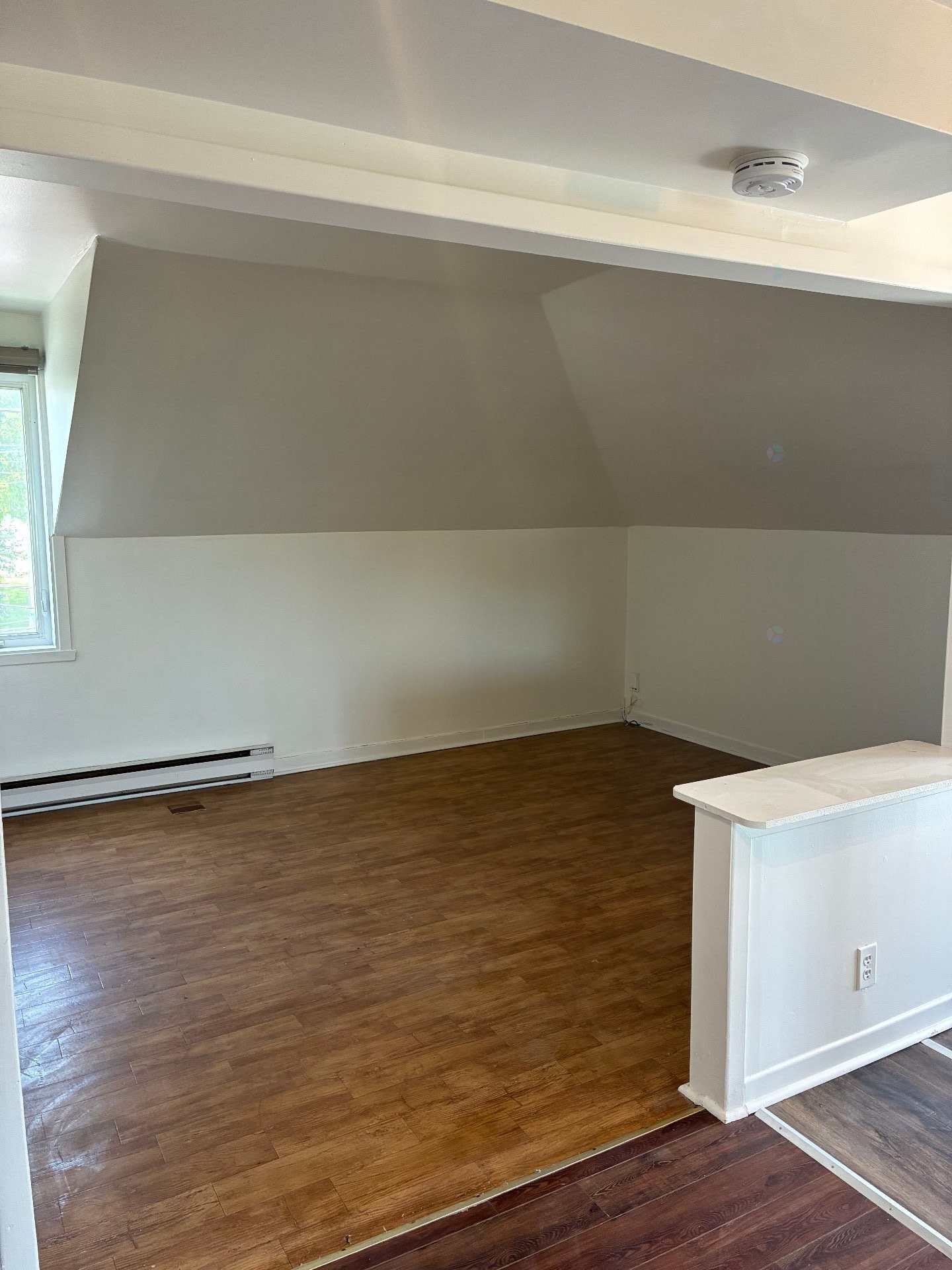 Living Room - 302-298 - 304 Rue Latour, Saint-Jérôme, QC - Indoor Photo Showing Other Room