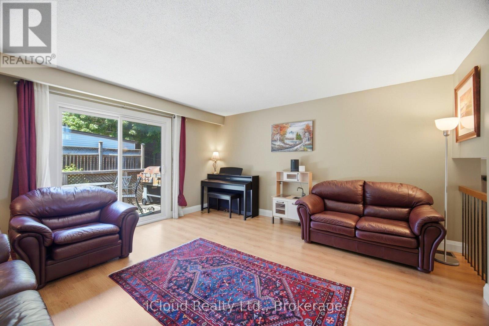 8 Lindridge Avenue, Brampton, ON