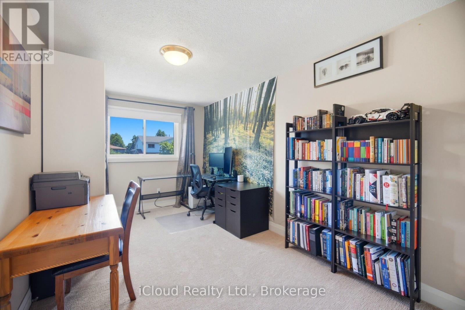 8 Lindridge Avenue, Brampton, ON