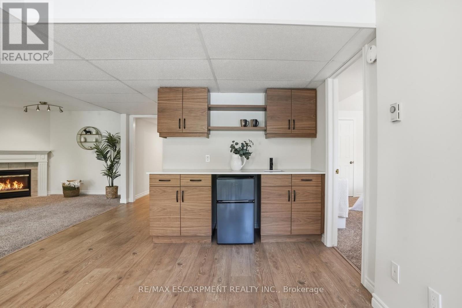 28 Bathgate Drive, Guelph, ON