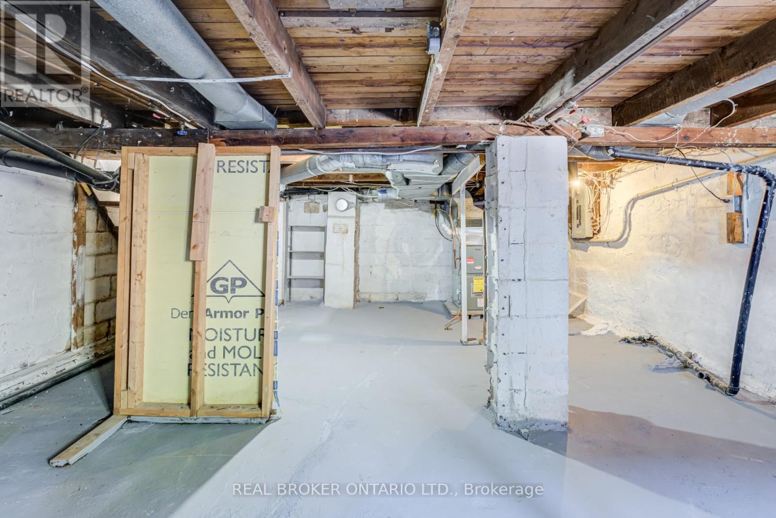 127 Barnesdale Avenue N, Hamilton, ON
