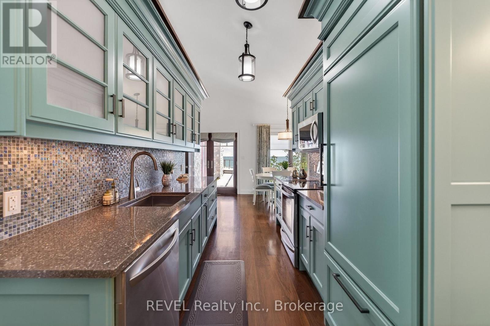 3067 Thunder Bay Road, Fort Erie (Ridgeway), ON
