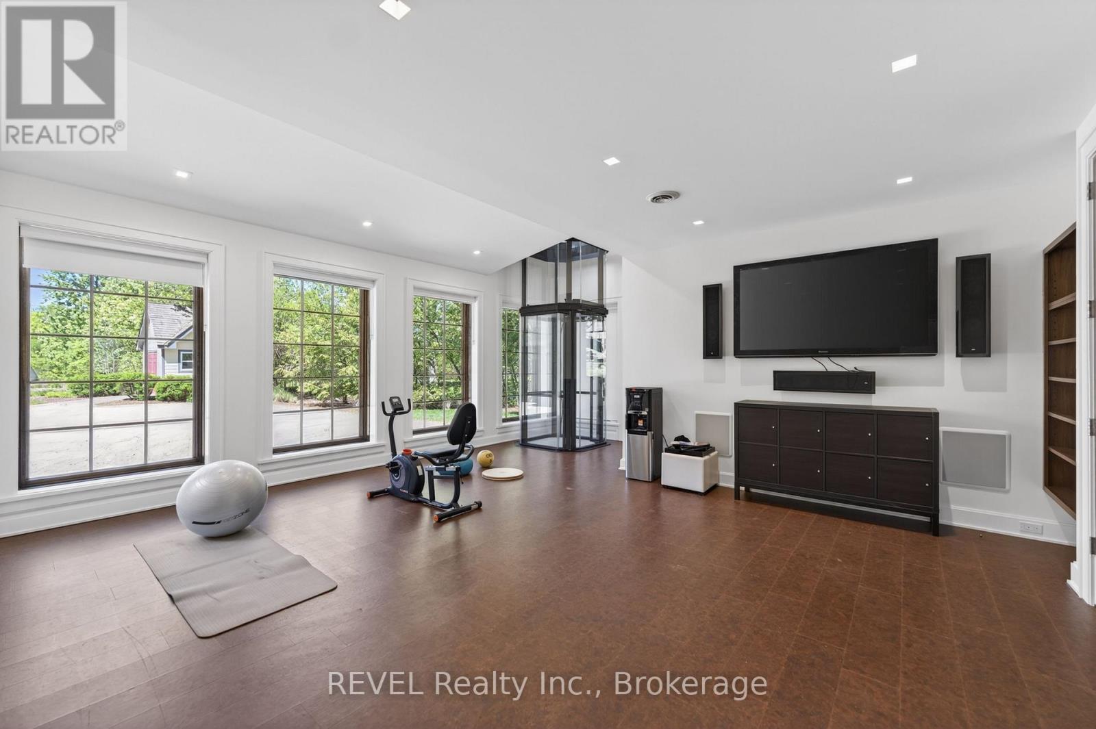 3067 Thunder Bay Road, Fort Erie (Ridgeway), ON