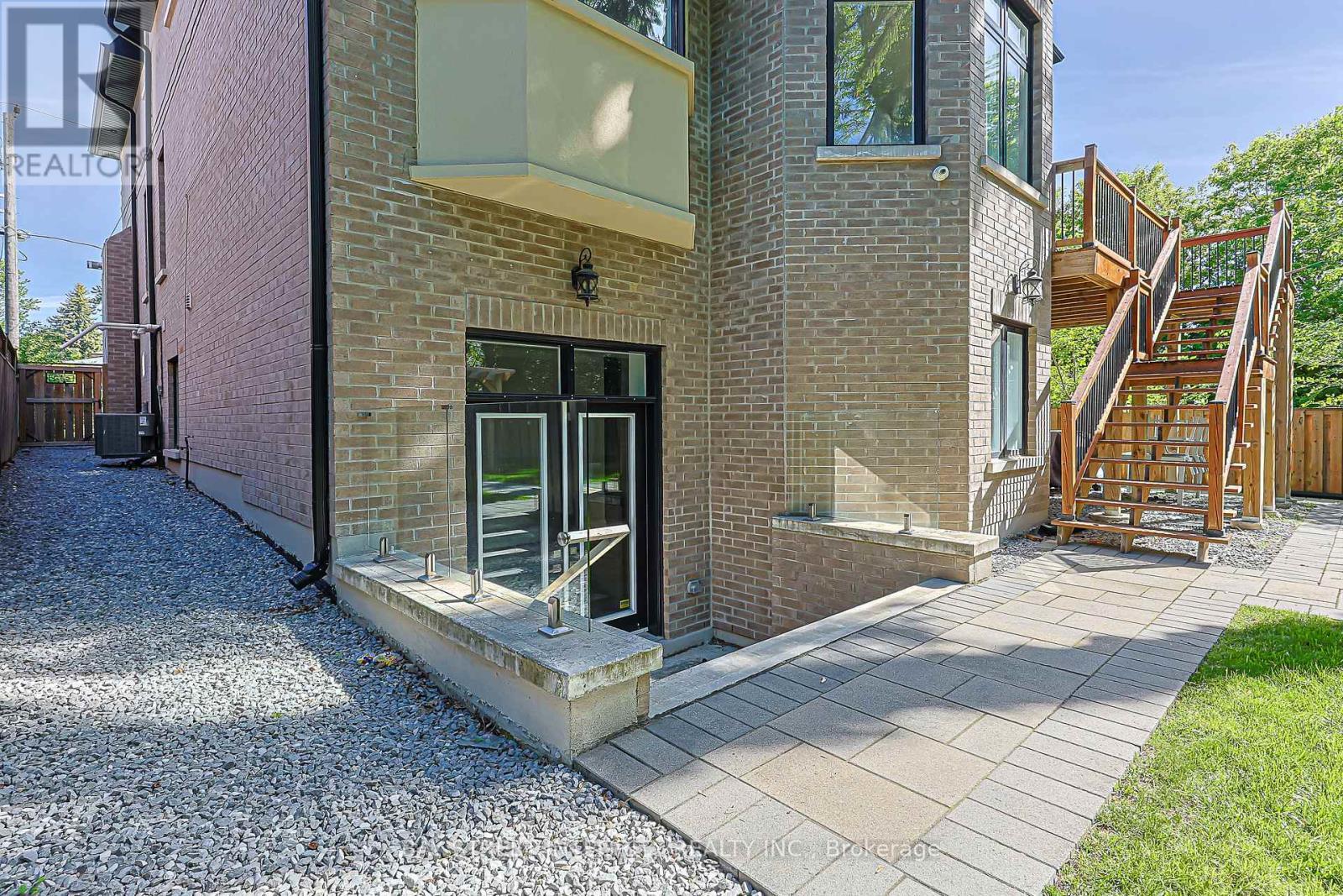 151 Horsham Avenue, Toronto, ON