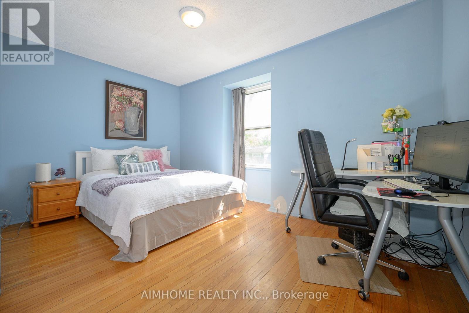 49 Bellefontaine Street, Toronto, ON