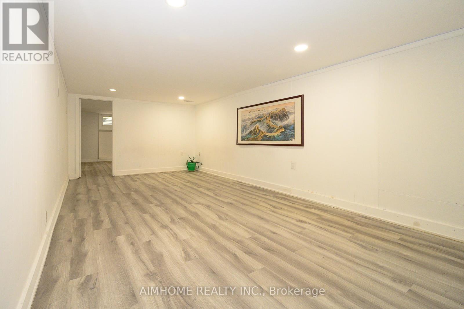 49 Bellefontaine Street, Toronto, ON