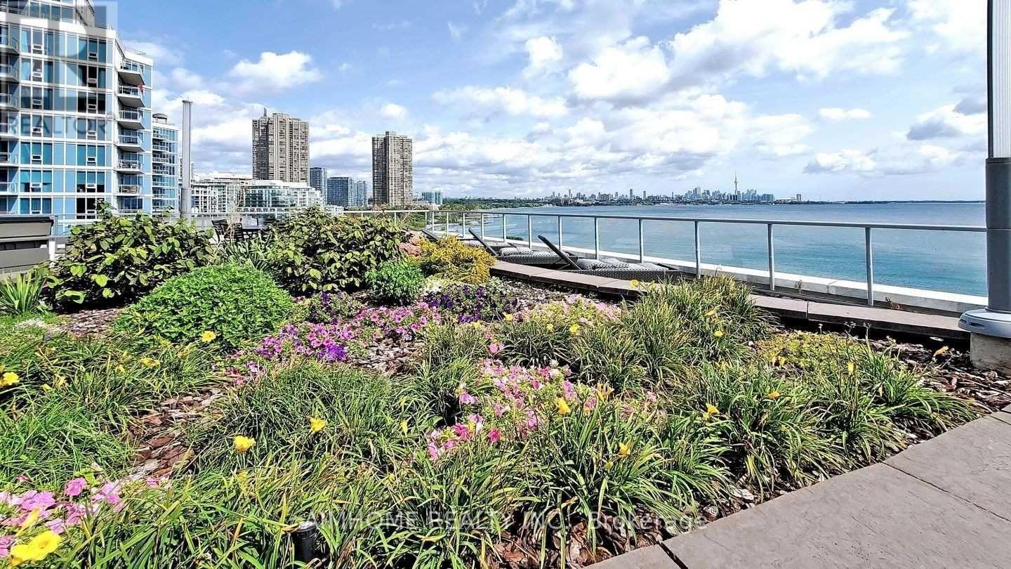 1601 - 80 Marine Parade Drive, Toronto, ON