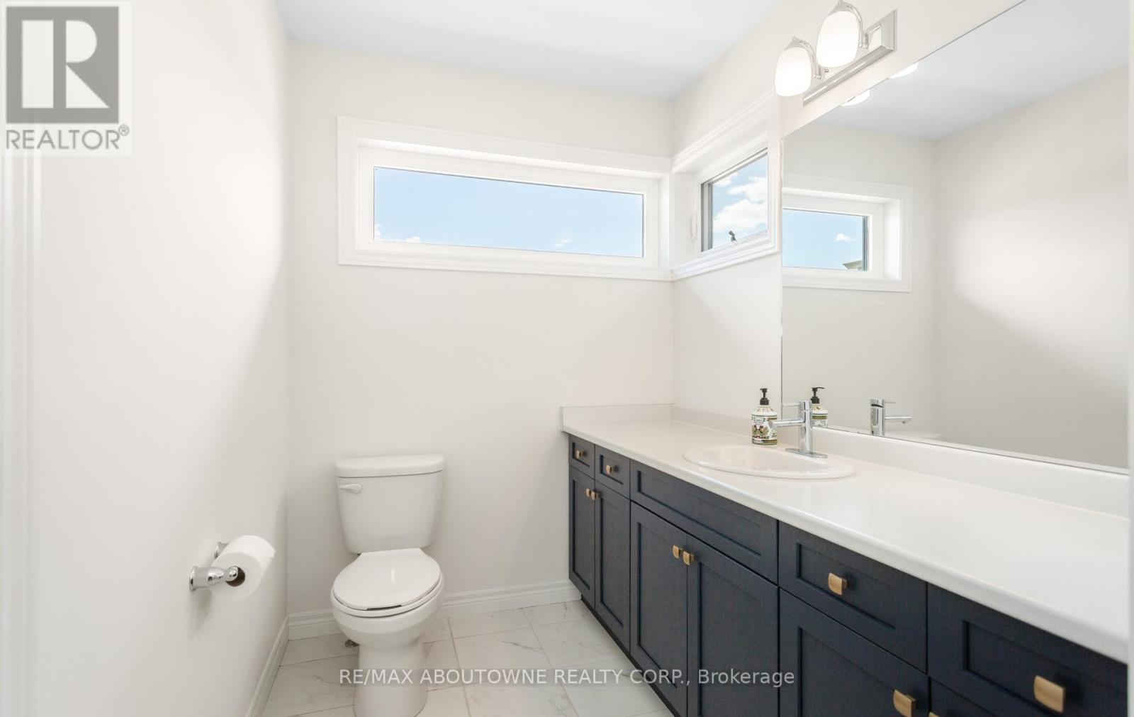 10 Mcgovern Lane, Brant, ON