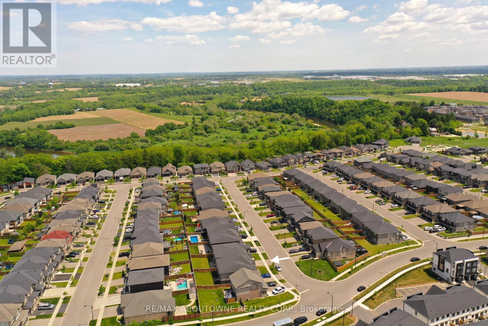 10 Mcgovern Lane, Brant, ON