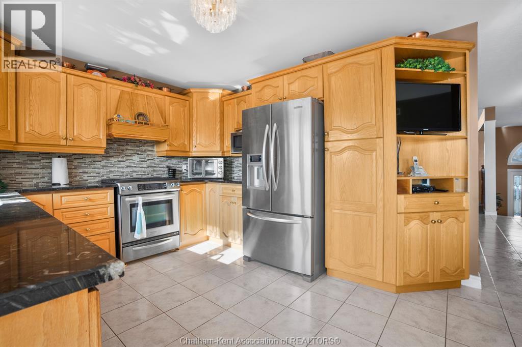 60 Parkview Court, Chatham, ON