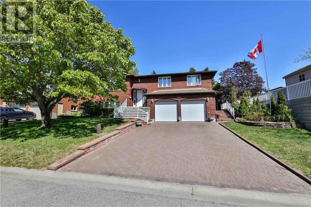 1800 Gemini Crescent, Sudbury, ON