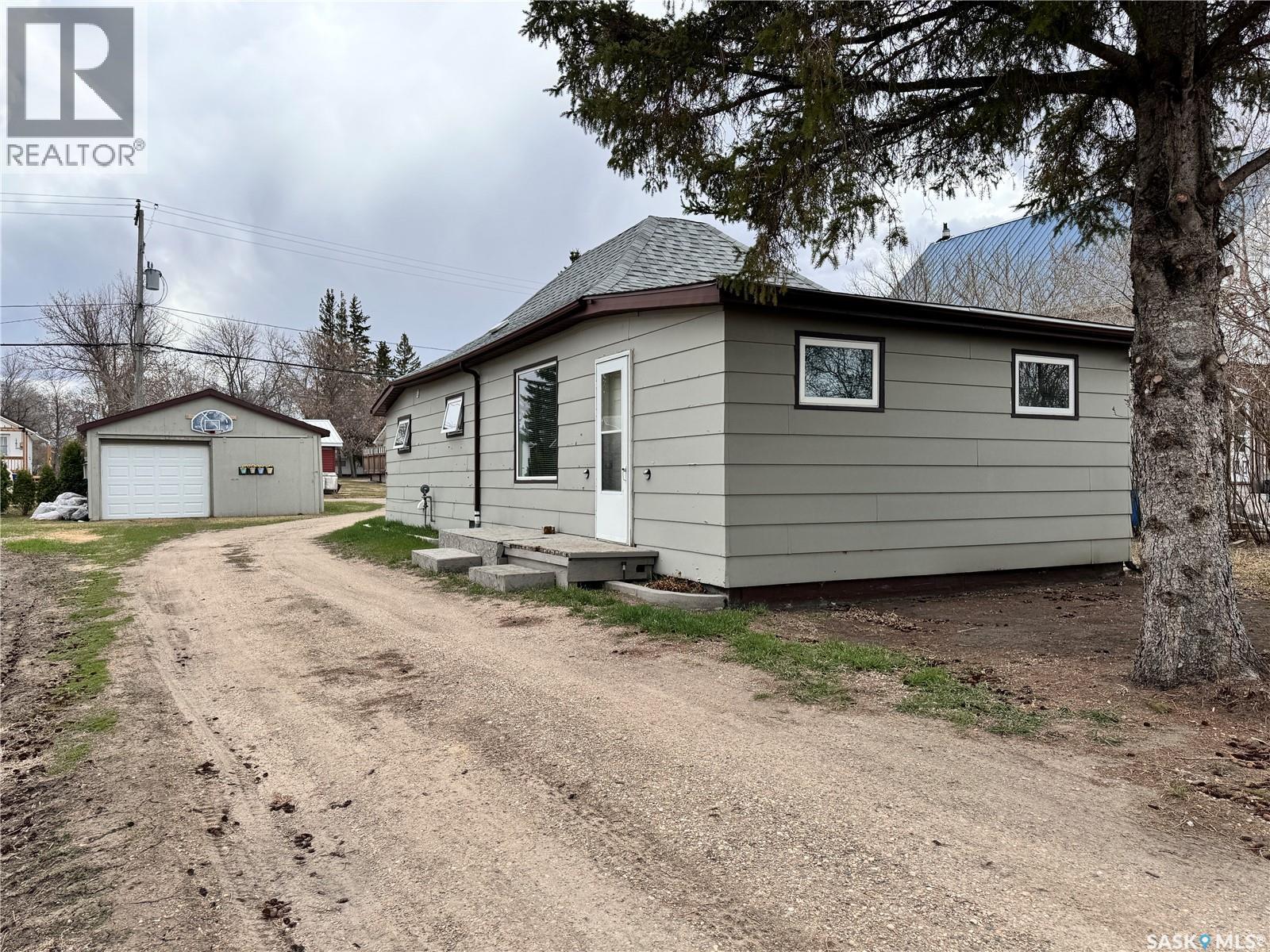 309 A Avenue E, Wynyard, SK