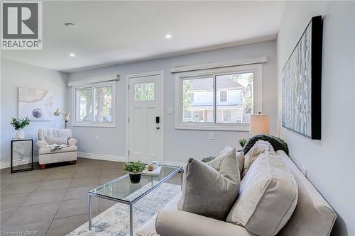 127 Barnesdale Avenue N, Hamilton, ON - Indoor