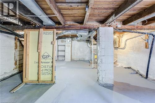 127 Barnesdale Avenue N, Hamilton, ON - Indoor Photo Showing Basement