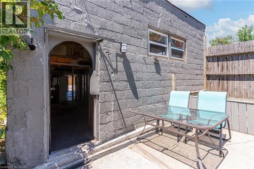 127 Barnesdale Avenue N, Hamilton, ON - Outdoor