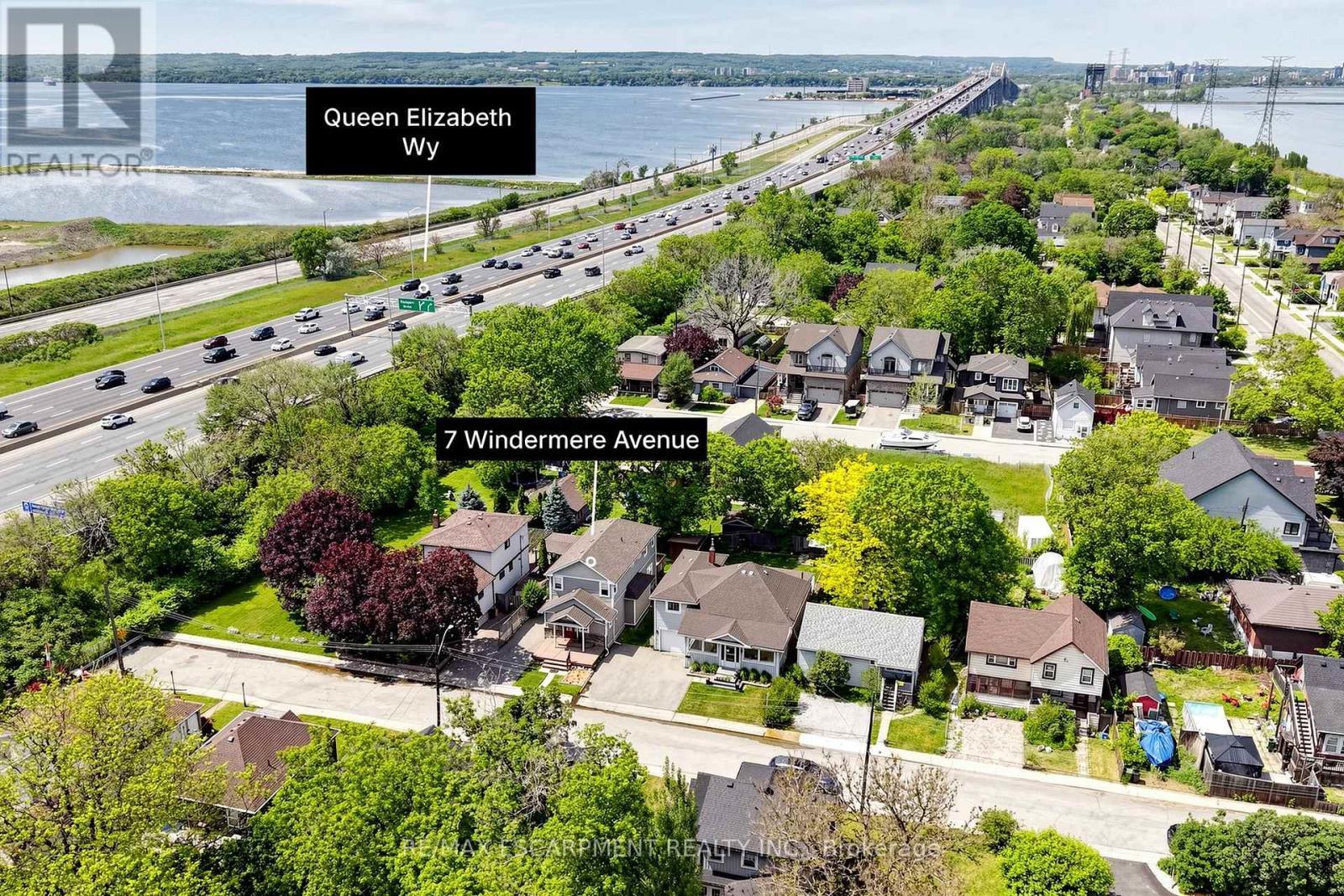 7 Windermere Avenue, Hamilton, ON
