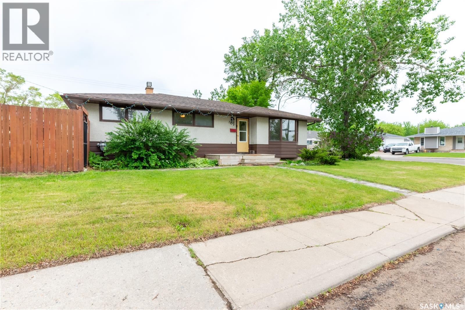 3815 Van Horne Avenue, Regina, SK