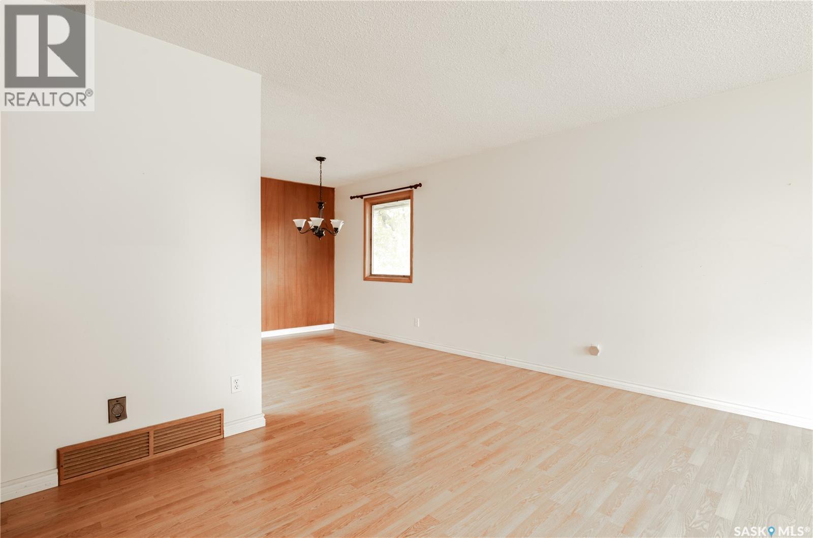 3815 Van Horne Avenue, Regina, SK