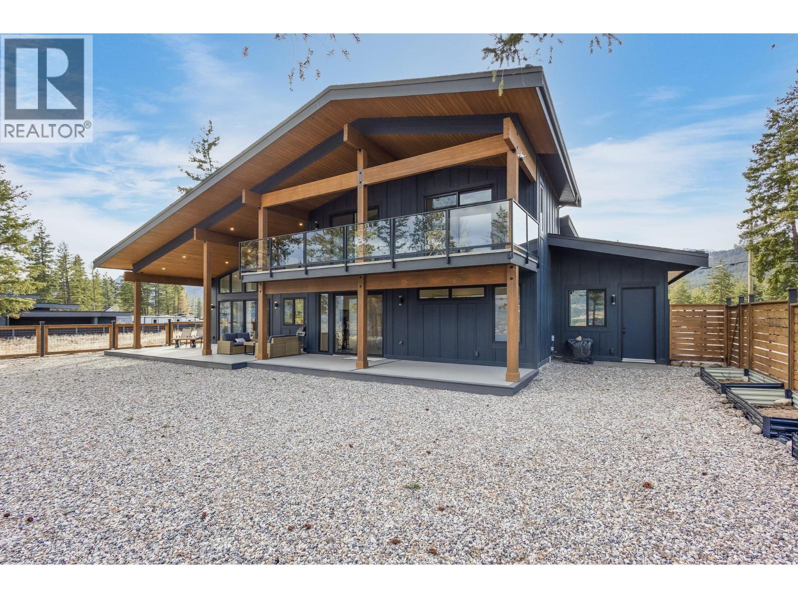 7235 Dunwaters Road, Kelowna, BC