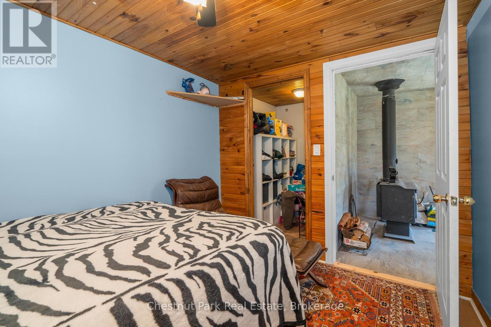 1190 Hekkla Road, Muskoka Lakes (Cardwell), ON