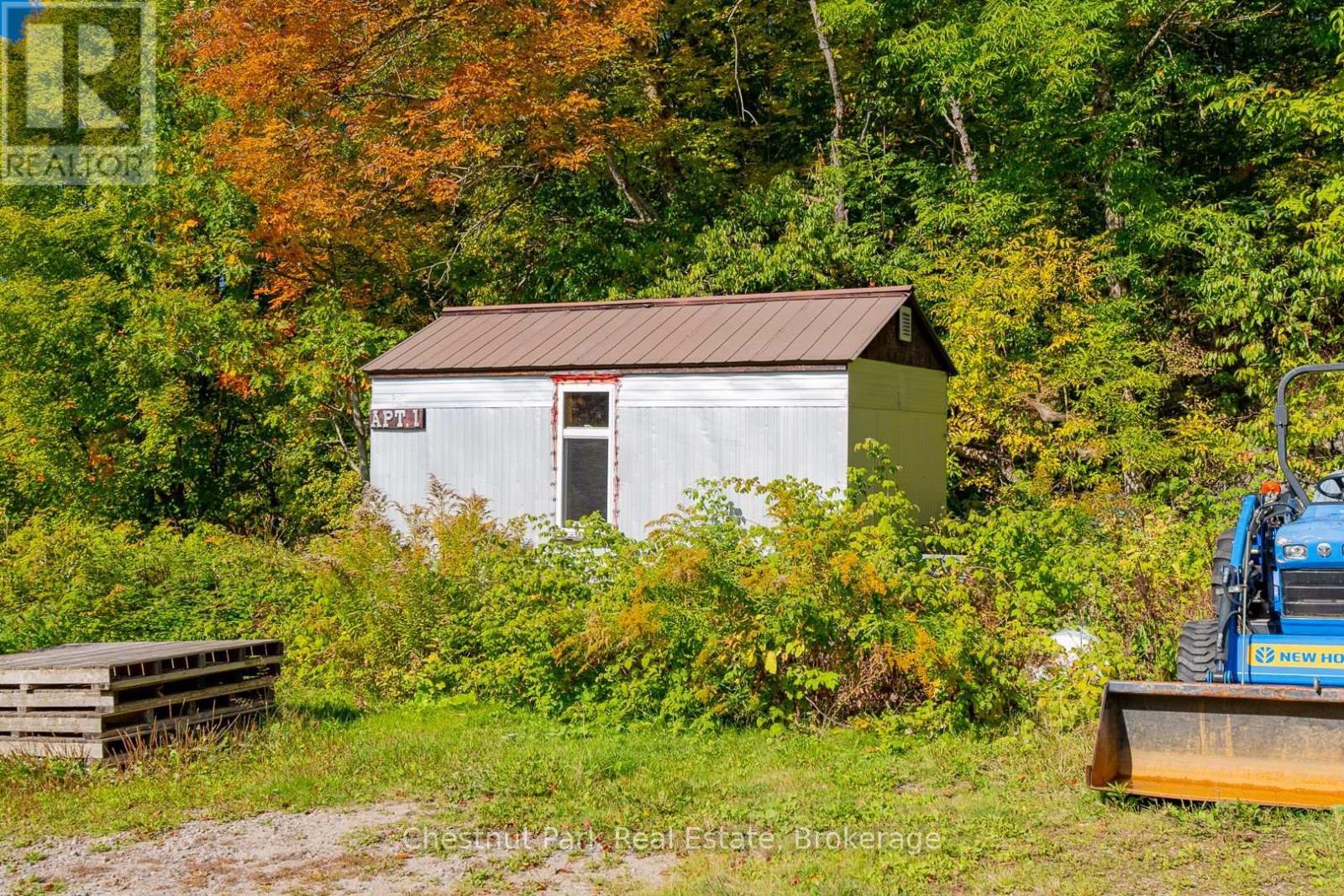 1190 Hekkla Road, Muskoka Lakes (Cardwell), ON