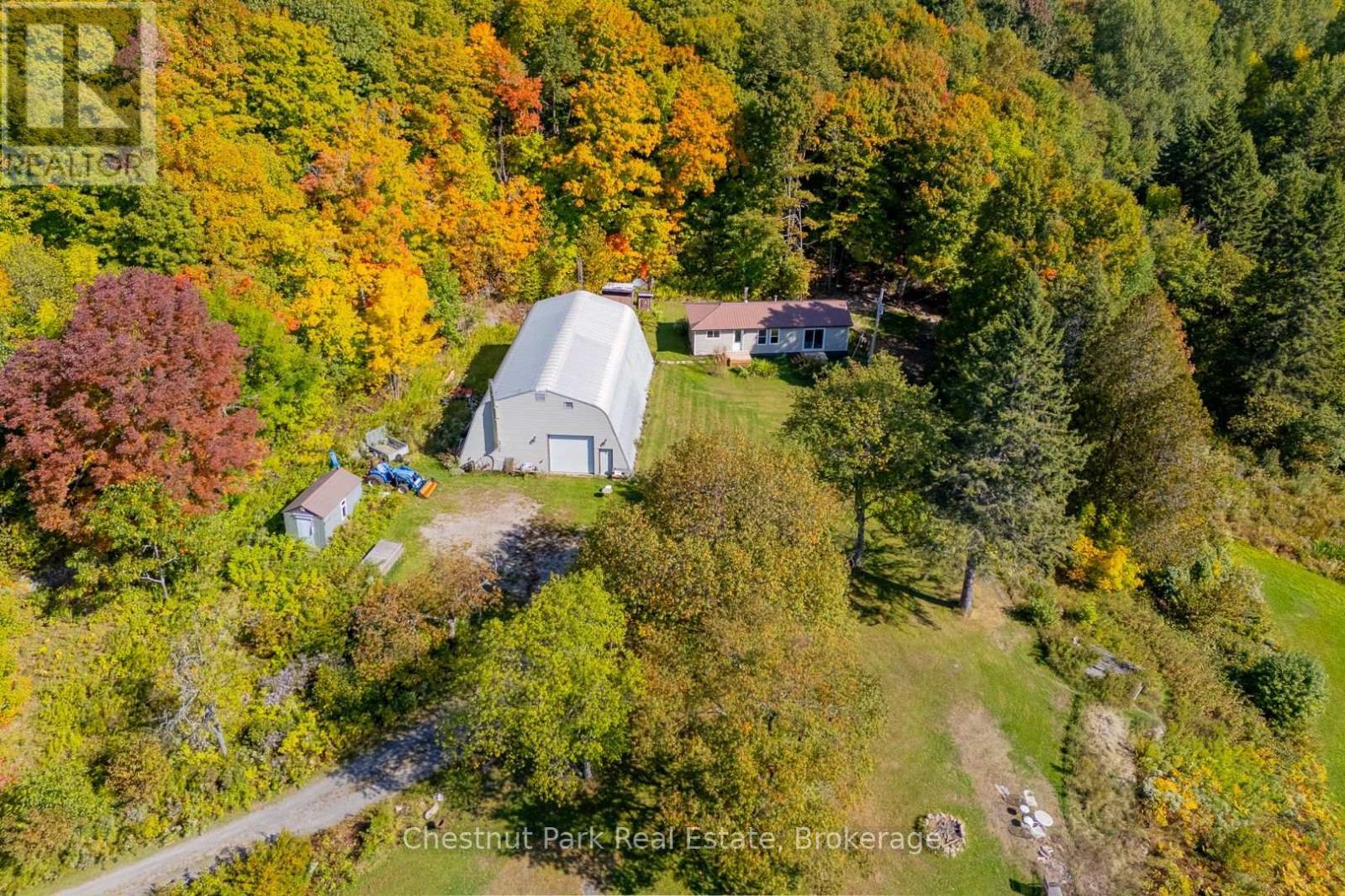 1190 Hekkla Road, Muskoka Lakes (Cardwell), ON