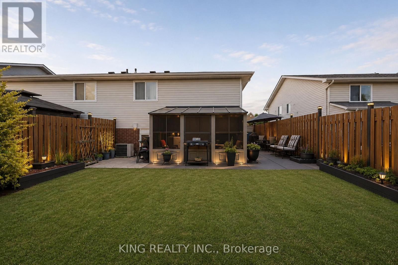 2613 Carissa Avenue, Windsor, ON