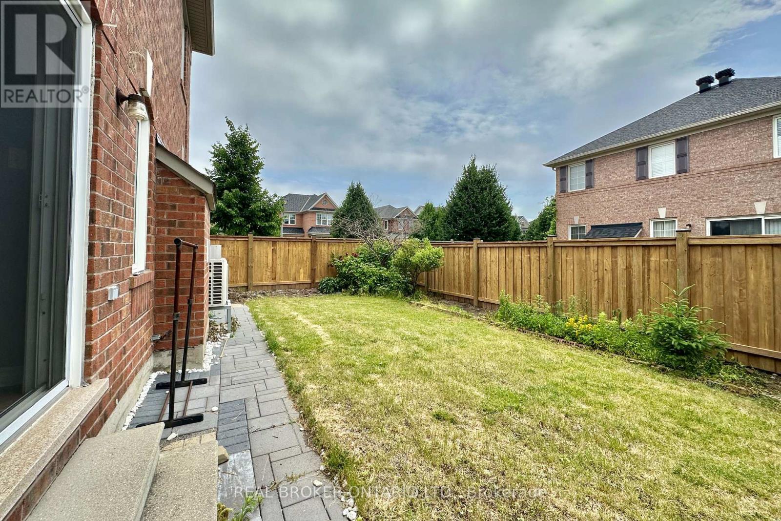 1 Armando Drive, Markham, ON