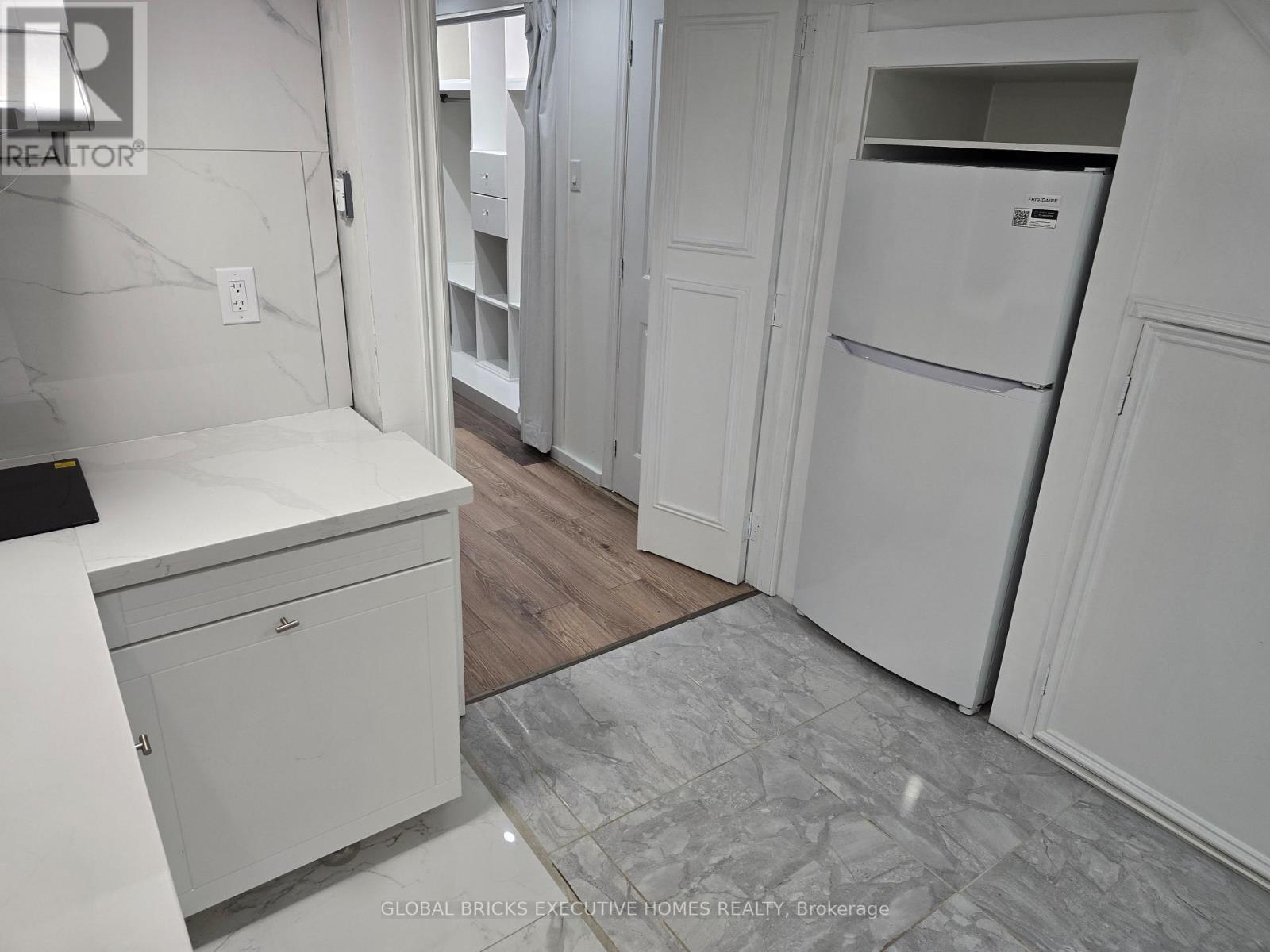 34 - 57 Hansen Road N, Brampton, ON