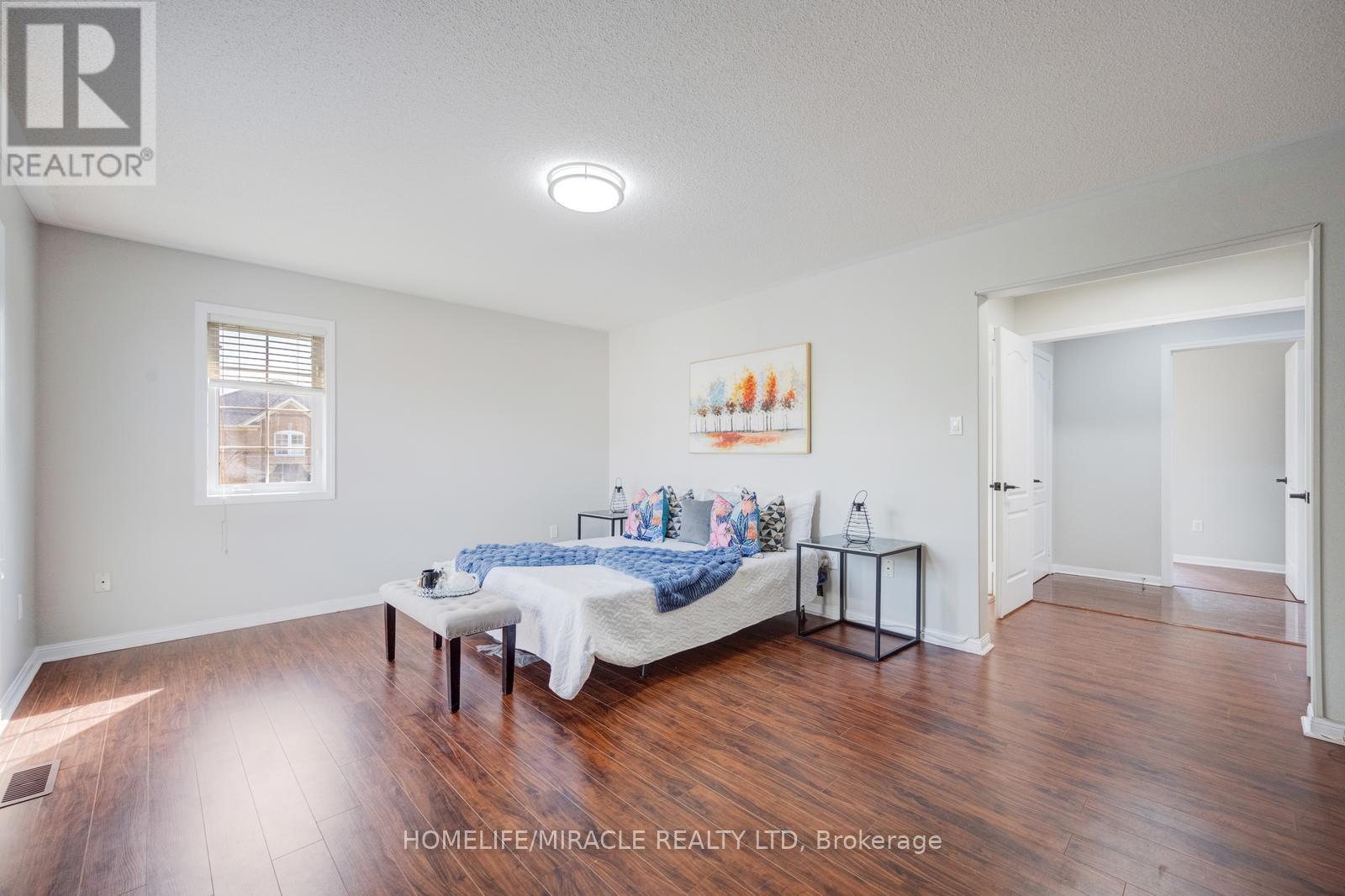 17 Latania Boulevard, Brampton, ON