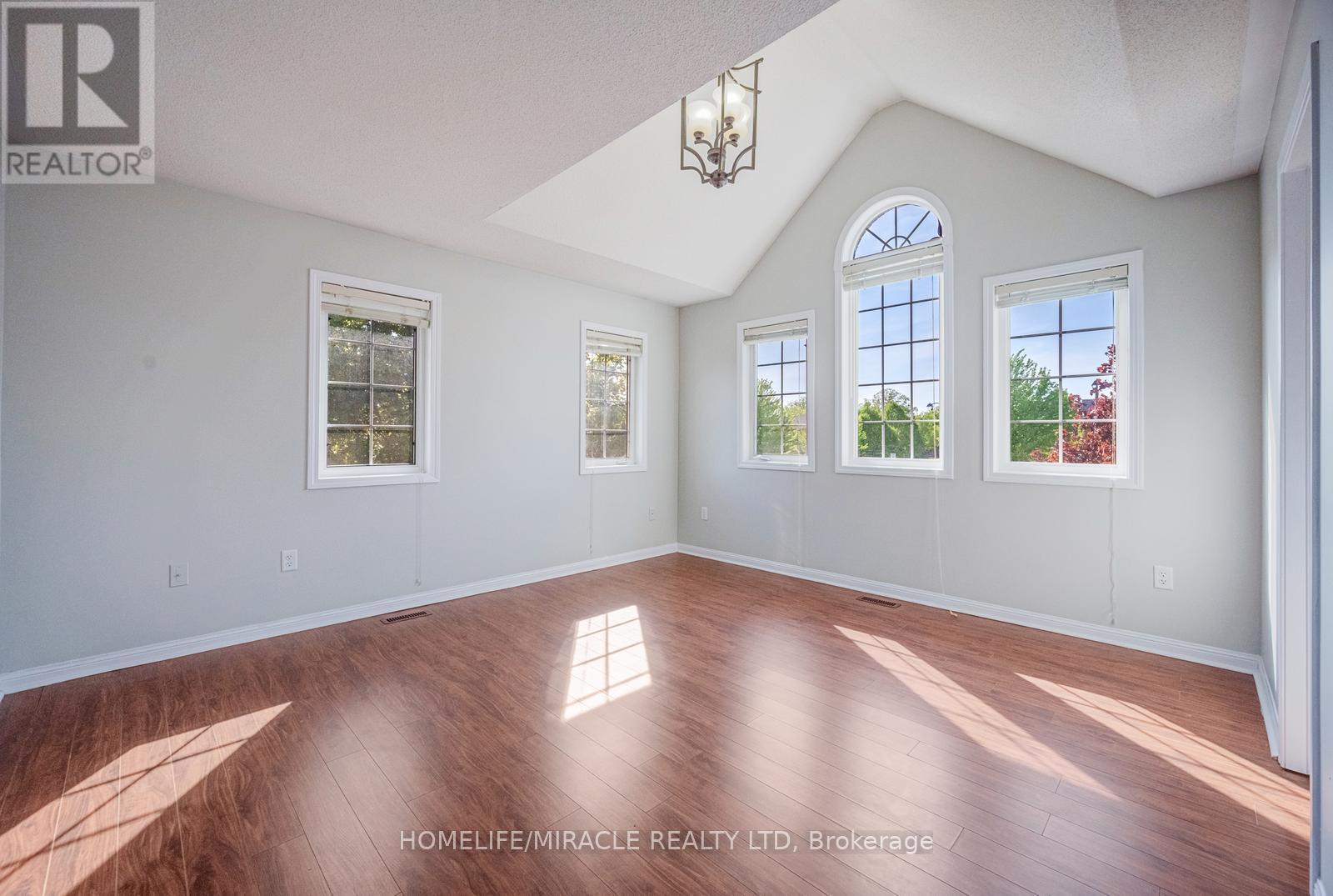 17 Latania Boulevard, Brampton, ON