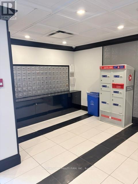 Lph2 - 600 Rexdale Boulevard, Toronto, ON
