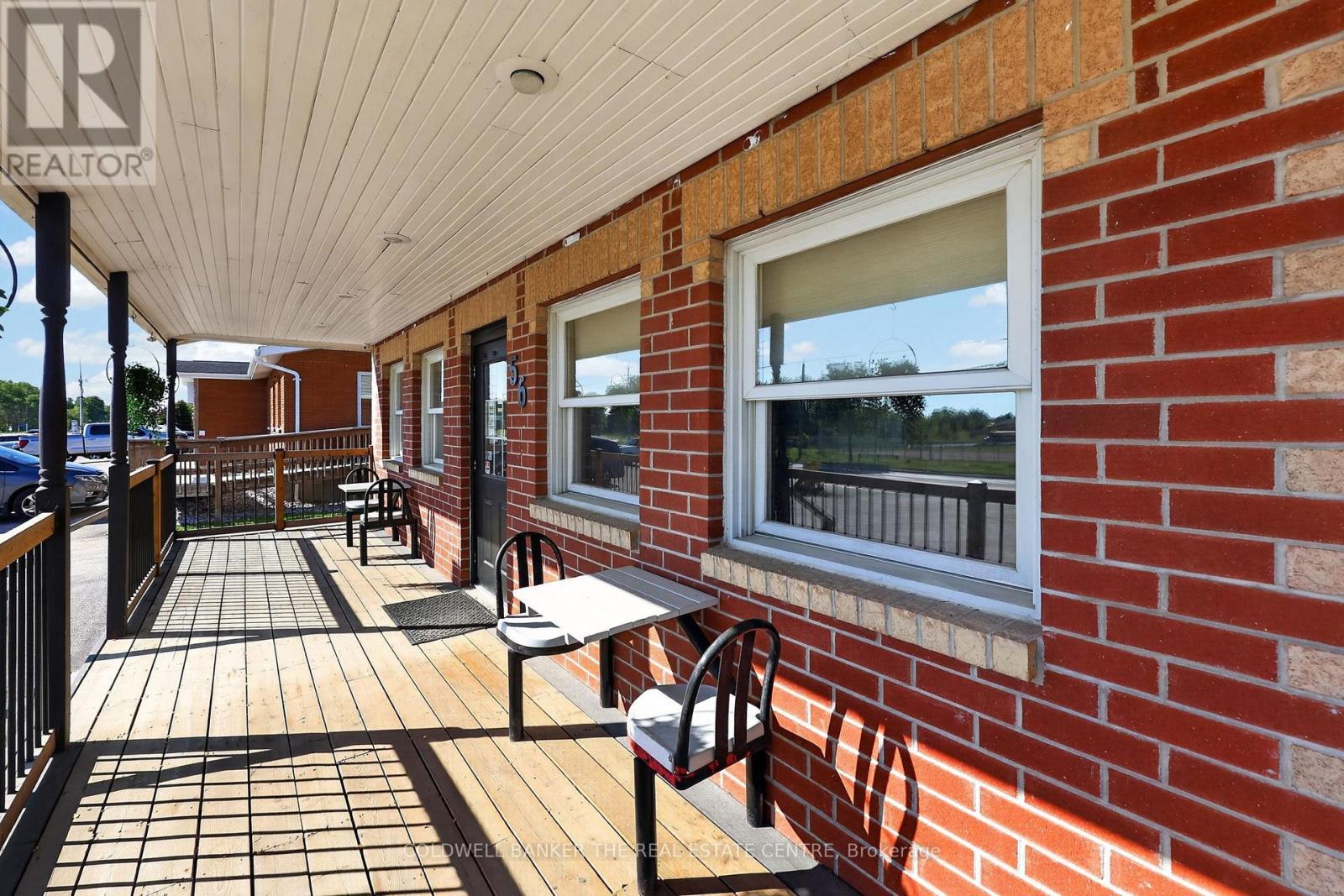 56 Yonge Street S, Springwater, ON