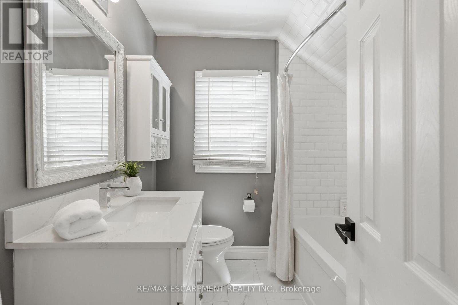 170 Kensington Avenue S, Hamilton, ON