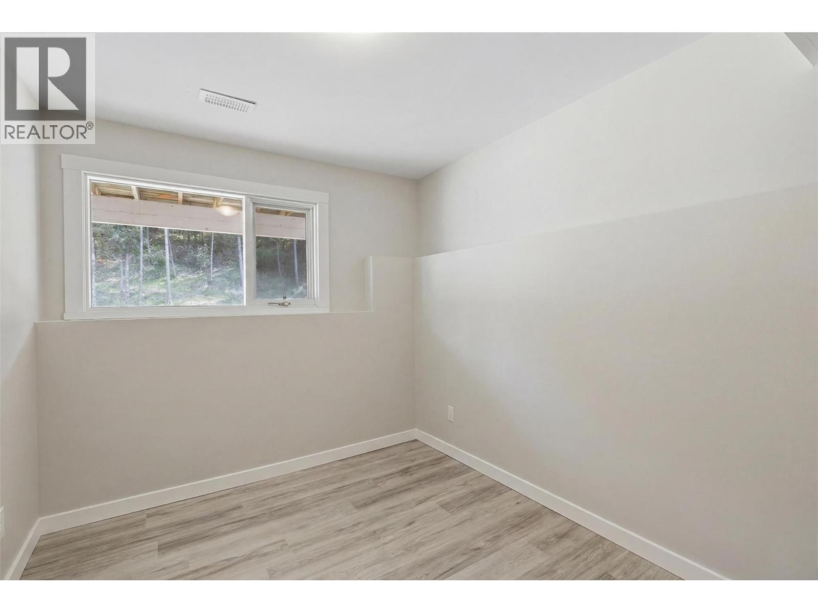 Virtually Decluttered - 2015 Pratt Road, Kamloops, BC