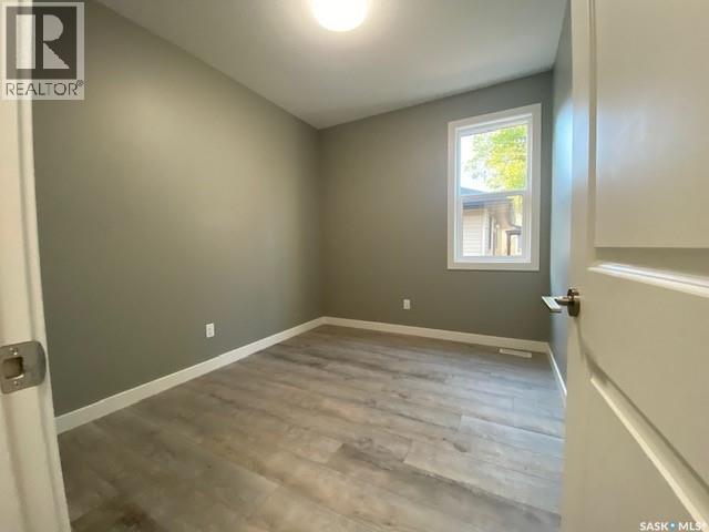 3067 Elphinstone Street, Regina, SK