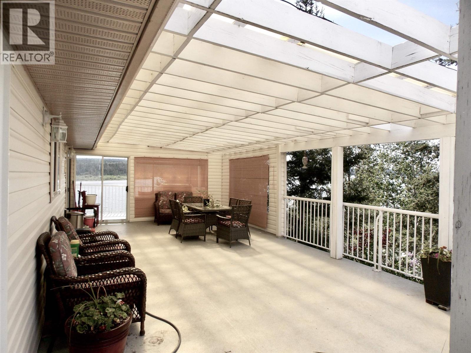 4126 Mckinley Drive, Lac La Hache, BC