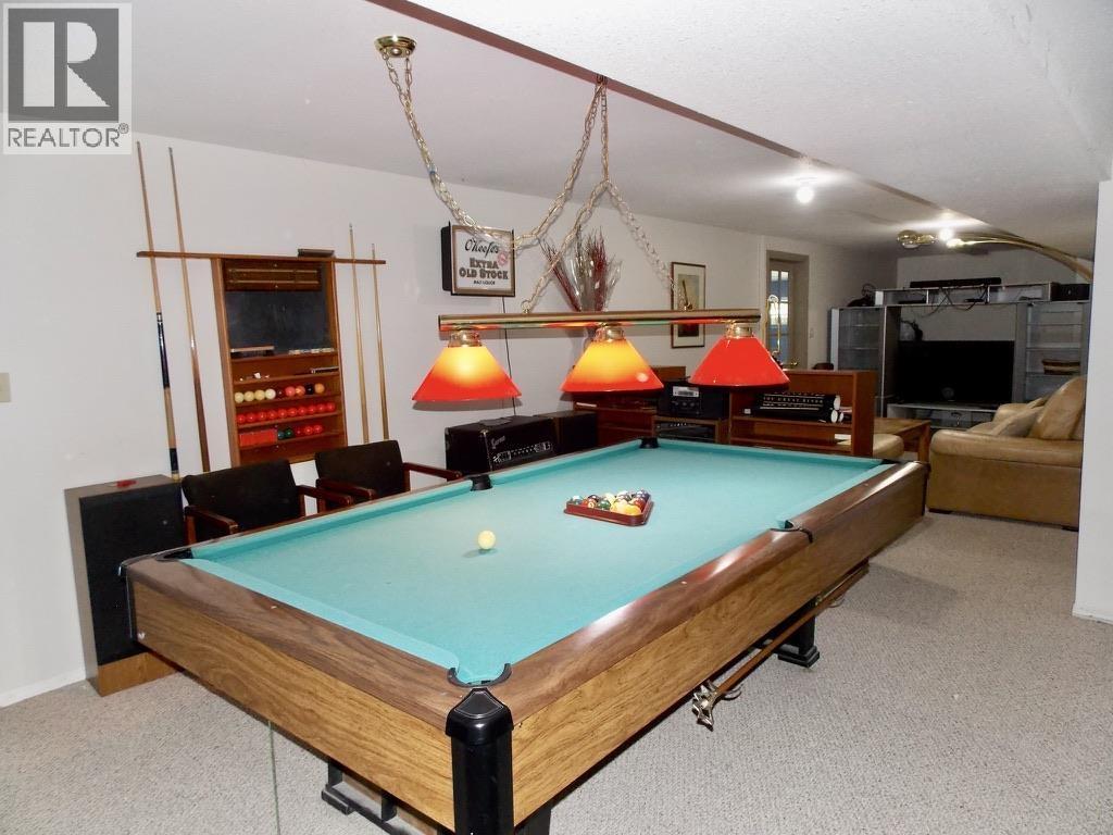 4126 Mckinley Drive, Lac La Hache, BC