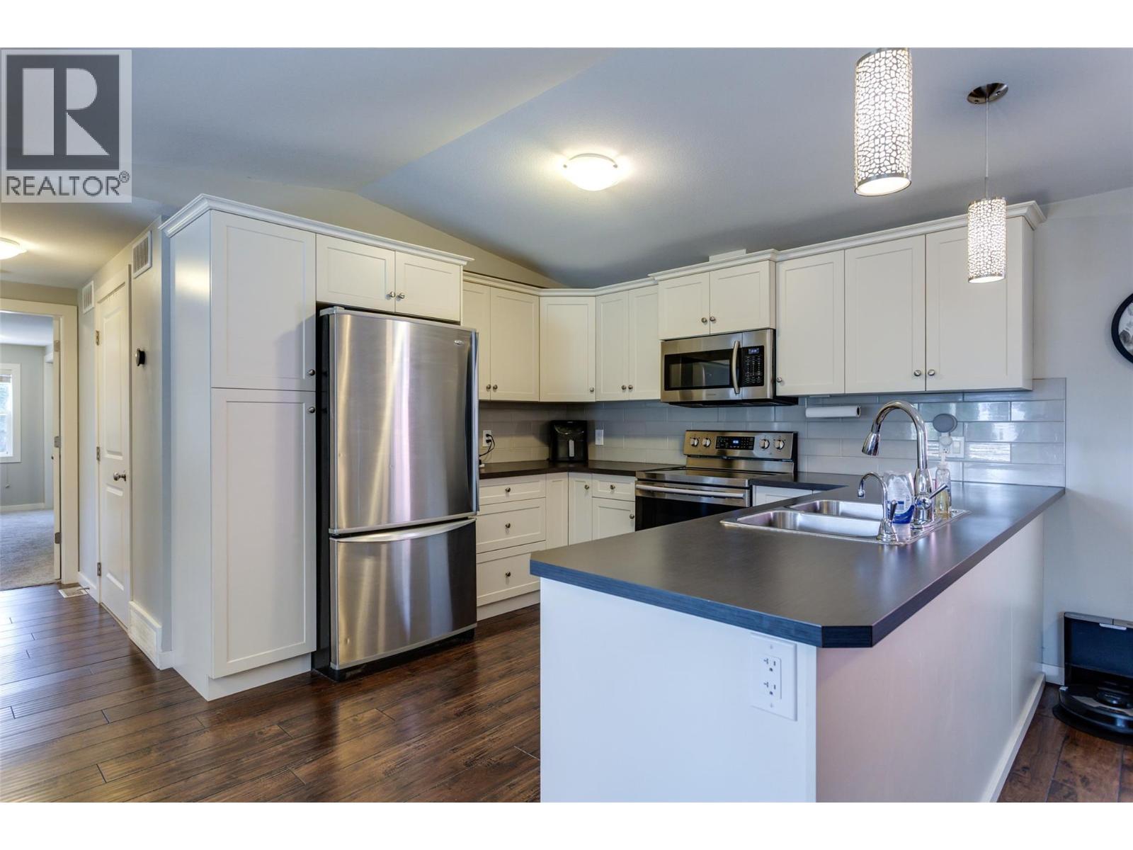 3381 Village Green Way Unit# 13, West Kelowna, BC