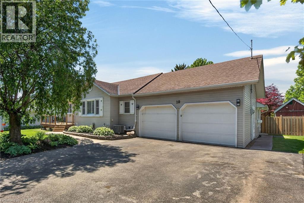 10 Elm Street, Simcoe, ON