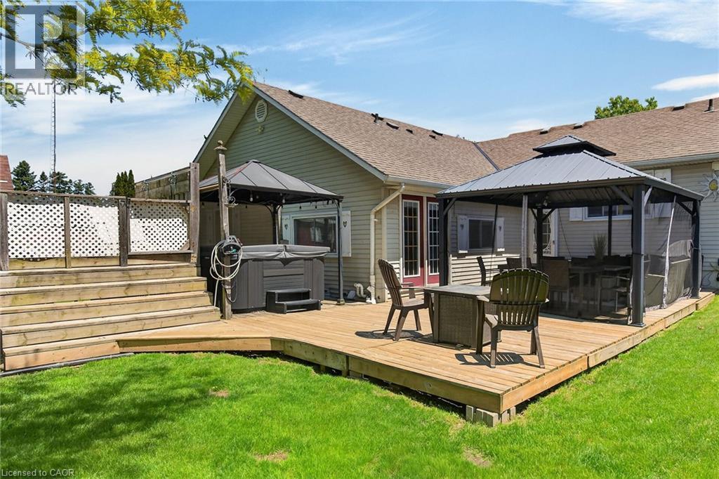 10 Elm Street, Simcoe, ON
