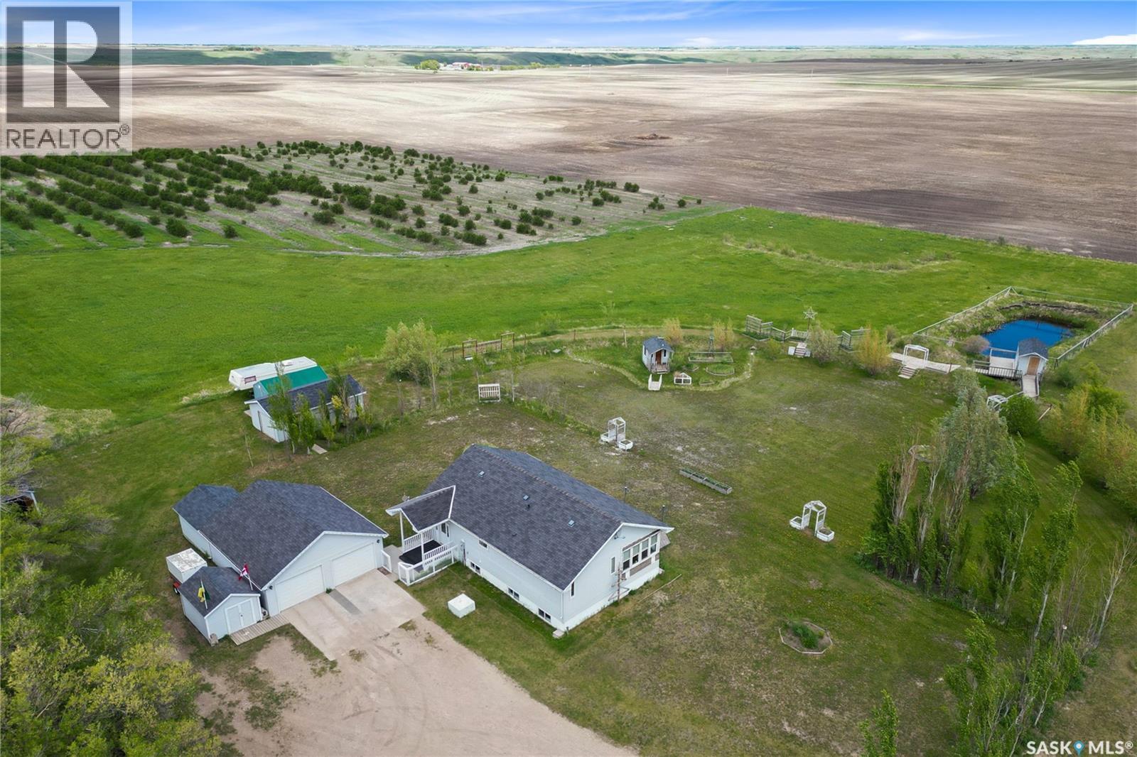 Koch Acreage - 9.9 Acres, Dufferin Rm No. 190, SK